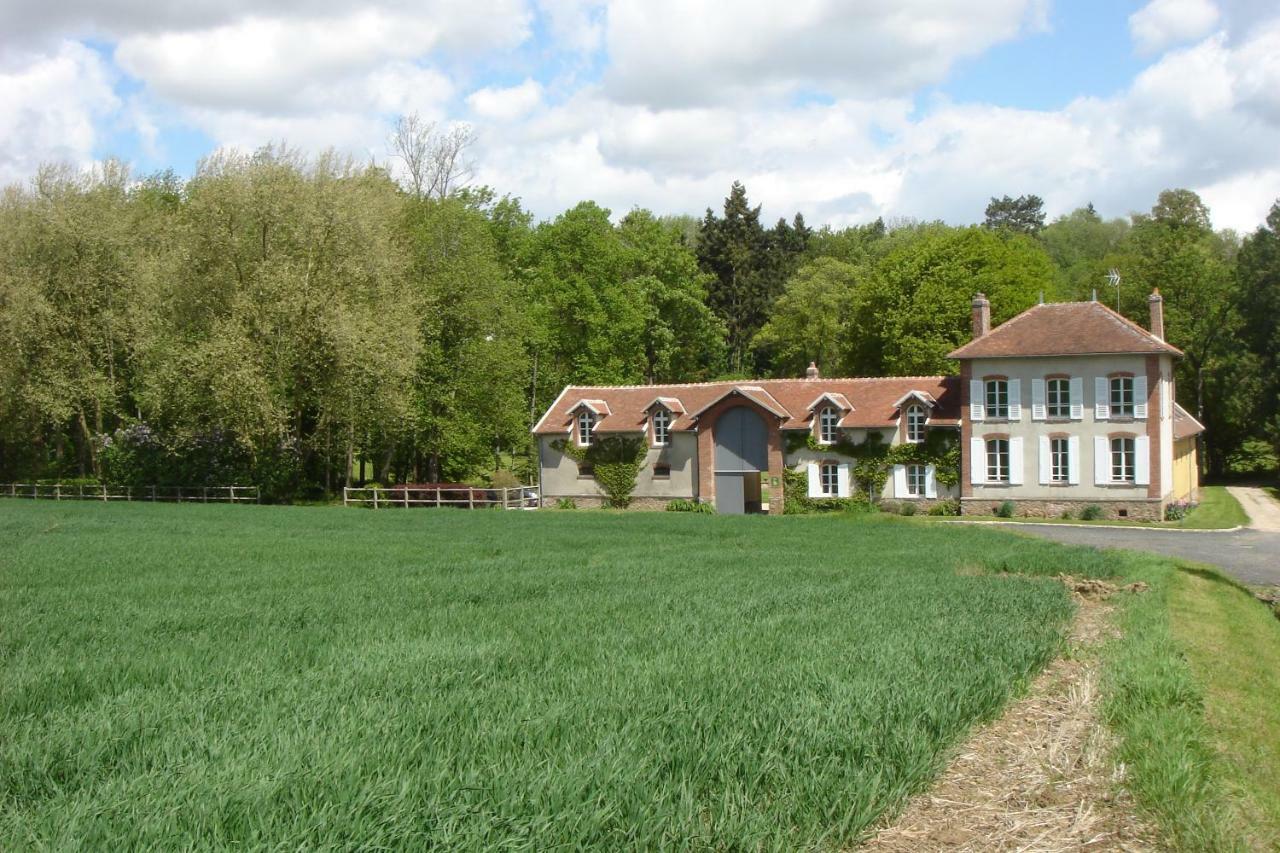 Gite Du Domaine Du Ru Aulnoy Exteriör bild